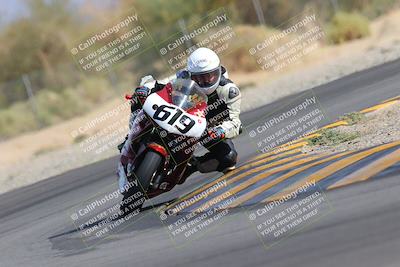 media/Nov-05-2022-SoCal Trackdays (Sat) [[f8d9b725ab]]/Turn 2 (1120am)/